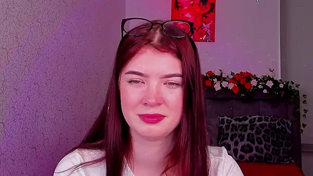 Snapshot of MelissaMay__ chatting on June 11, 1:16 am MelissaMay online show from June 11, 1:16 am