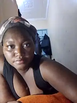 Snapshot of Cute-mish chatting on June 28, 8:48 pm Cute-mish online show from June 28, 8:48 pm