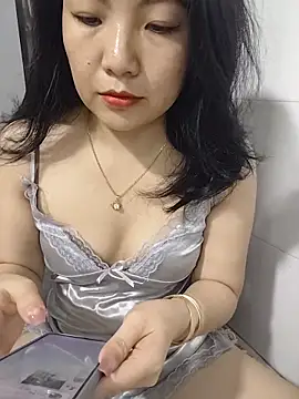 Snapshot of Myry_sweet chatting on June 22, 3:09 pm Myry sweet online show from June 22, 3:09 pm