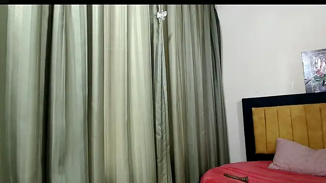Snapshot of ANDRYXS100 chatting on June 29, 12:27 pm ANDRYXS100 online show from June 29, 12:27 pm