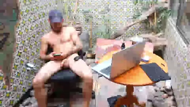 Clevername90 online show from April 4, 12:09 am