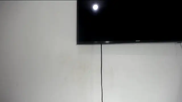 Snapshot of Fox_Loves chatting on June 12, 11:14 pm Fox Loves online show from June 12, 11:14 pm