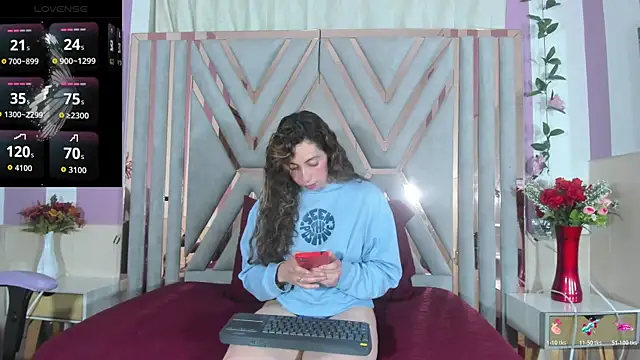 Snapshot of hada_russo chatting on June 7, 4:16 am hada russo online show from June 7, 4:16 am