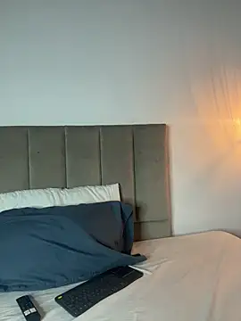 Snapshot of SofiaVitali_ chatting on June 25, 11:04 am SofiaVitali online show from June 25, 11:04 am