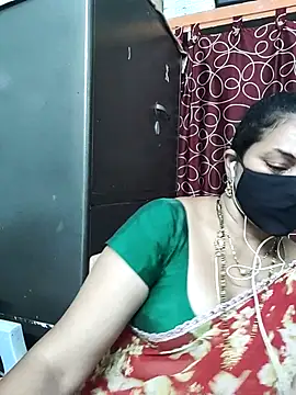 Snapshot of Leela_555 chatting on July 3, 2:45 pm Leela 555 online show from July 3, 2:45 pm