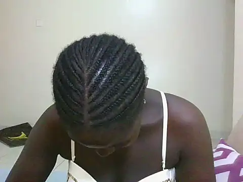 Snapshot of shugabaibe chatting on June 27, 7:19 pm shugabaibe online show from June 27, 7:19 pm