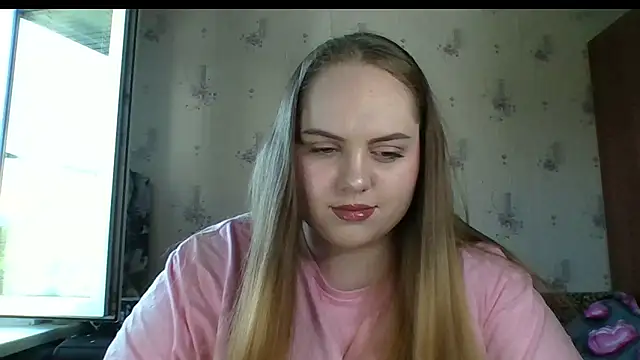 Snapshot of SoftHypnose chatting on June 30, 12:06 pm SoftHypnose online show from June 30, 12:06 pm