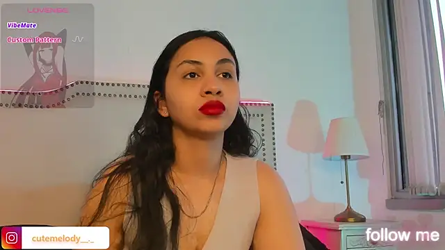 Snapshot of jade_chers chatting on June 15, 11:45 am jade chers online show from June 15, 11:45 am