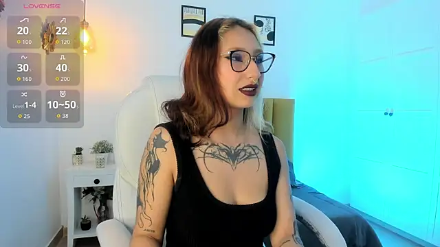 Natasha  monroe online show from June 13, 12:47 pm
