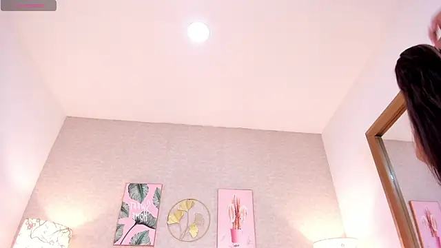 Snapshot of natalie_fox__ chatting on June 27, 11:37 am natalie fox online show from June 27, 11:37 am