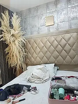 CleoFoxxx  online show from June 27, 11:48 am