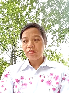 Snapshot of Elfledaa chatting on June 6, 1:11 am Elfledaa online show from June 6, 1:11 am