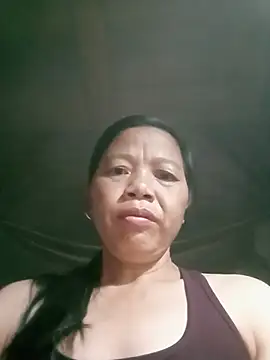 Snapshot of Elfledaa chatting on June 23, 8:07 pm Elfledaa online show from June 23, 8:07 pm