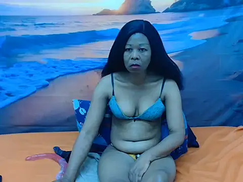 Snapshot of RIKABAExxx chatting on June 29, 1:45 am RIKABAExxx online show from June 29, 1:45 am