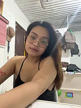 nixxyfoxx online show from May 22, 5:18 pm