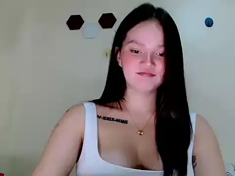 Snapshot of slutty_anna29 chatting on June 6, 2:55 pm slutty anna29 online show from June 6, 2:55 pm