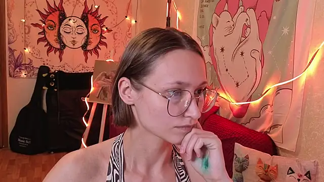 Snapshot of stella_naughty chatting on July 11, 8:00 pm stella naughty online show from July 11, 8:00 pm