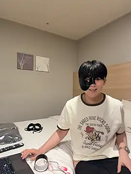 Snapshot of k-kinky chatting on July 6, 3:03 pm k-kinky online show from July 6, 3:03 pm