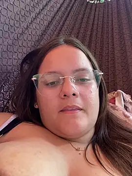 Snapshot of Laryssinha_69 chatting on July 11, 3:59 pm Laryssinha 69 online show from July 11, 3:59 pm