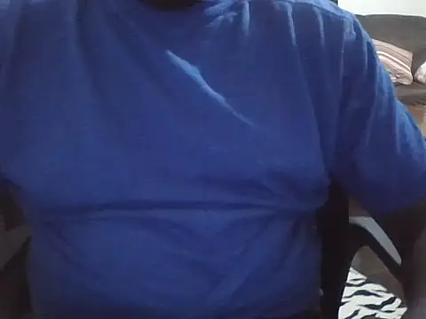 Snapshot of Loverboy774 chatting on May 22, 8:14 pm Loverboy774 online show from May 22, 8:14 pm