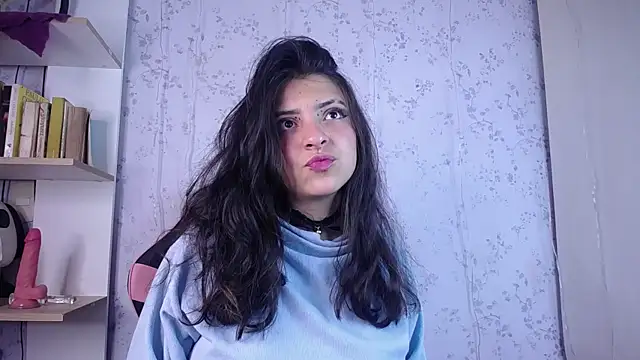 Snapshot of mily_x chatting on May 25, 11:38 am mily x online show from May 25, 11:38 am