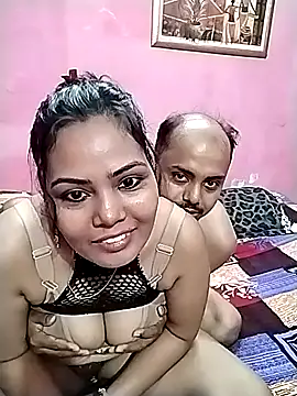 Snapshot of RendingSpa chatting on June 6, 11:15 am RendingSpa online show from June 6, 11:15 am