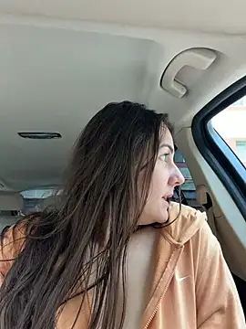 BrunetteNymph online show from July 9, 7:23 am
