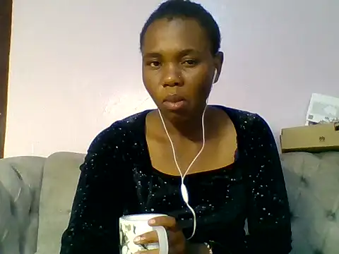kittydew online show from July 2, 6:03 pm
