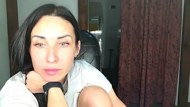 BouncySweety online show from November 27, 8:11 pm