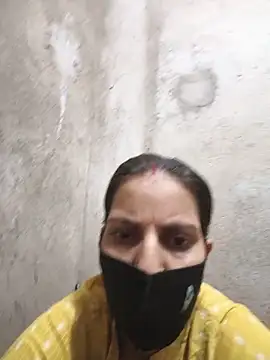 Snapshot of Neha-ji chatting on June 19, 12:26 am Neha-ji online show from June 19, 12:26 am