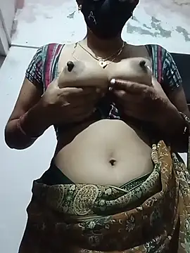 Snapshot of ShilpaSharma chatting on July 5, 1:01 am ShilpaSharma online show from July 5, 1:01 am