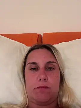 Sofia beee online show from May 26, 12:06 am