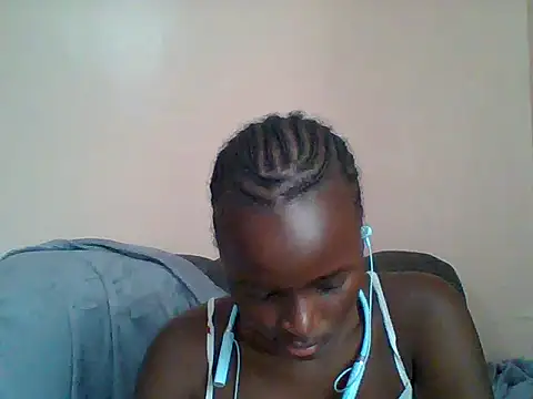 Snapshot of Beauty-Anka chatting on June 13, 5:49 am Beauty-Anka online show from June 13, 5:49 am