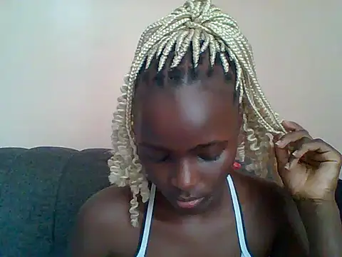 Snapshot of Beauty-Anka chatting on June 23, 5:49 am Beauty-Anka online show from June 23, 5:49 am