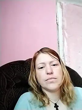 Snapshot of CaramelBagira chatting on May 26, 3:57 am CaramelBagira online show from May 26, 3:57 am