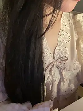 Snapshot of Donna_maxi chatting on June 9, 2:06 pm Donna maxi online show from June 9, 2:06 pm