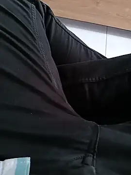 Snapshot of BHARGAV_PATEL_GJ11 chatting on July 28, 11:17 am BHARGAV PATEL GJ11 online show from July 28, 11:17 am