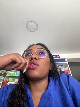 Snapshot of IamBlackmoon chatting on June 28, 3:29 pm IamBlackmoon online show from June 28, 3:29 pm