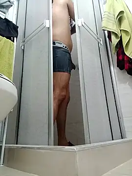 Snapshot of thelonioussexxx chatting on June 26, 5:50 pm thelonioussexxx online show from June 26, 5:50 pm