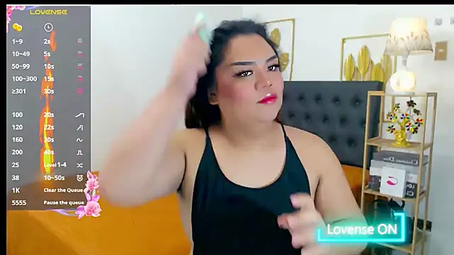 Snapshot of Asian_Miyaka chatting on June 9, 2:12 am Asian Miyaka online show from June 9, 2:12 am