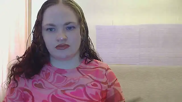 Snapshot of marshmellowsofia chatting on July 24, 4:21 am marshmellowsofia online show from July 24, 4:21 am