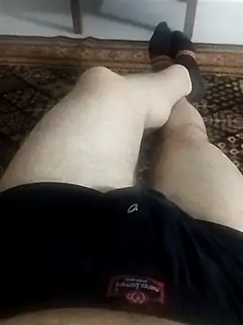 Snapshot of Oktay36 chatting on June 2, 10:12 pm Oktay36 online show from June 2, 10:12 pm