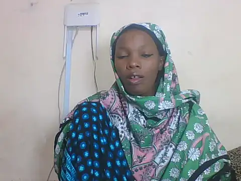 Snapshot of Sweet_Pinkpussy chatting on June 15, 1:46 pm Sweet Pinkpussy online show from June 15, 1:46 pm