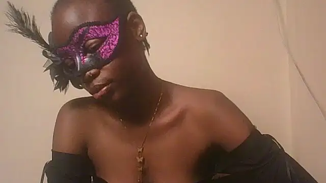 Snapshot of littlebunny_1 chatting on June 19, 2:27 am littlebunny 1 online show from June 19, 2:27 am