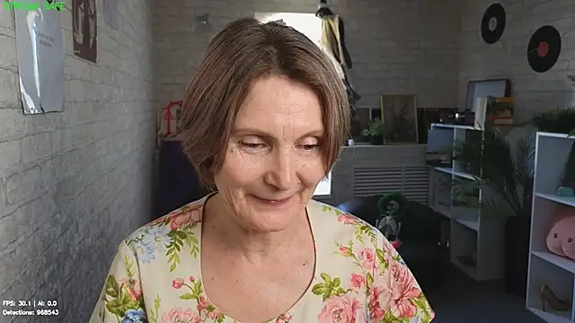 Snapshot of Mabel_Magic chatting on July 1, 12:07 pm Mabel Magic online show from July 1, 12:07 pm