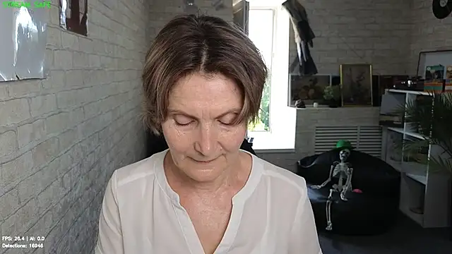 Snapshot of Mabel_Magic chatting on July 15, 12:32 pm Mabel Magic online show from July 15, 12:32 pm