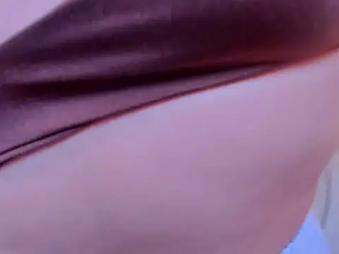 anna whitee online show from June 8, 9:04 pm