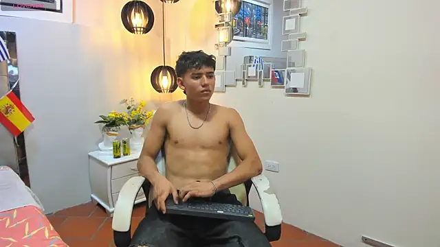 Ryan grayx online show from July 10, 3:55 am