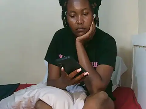 Snapshot of GoddessReen chatting on June 30, 4:52 pm GoddessReen online show from June 30, 4:52 pm