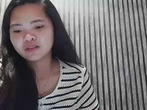 ClaritaMoore1 online show from May 26, 9:55 pm